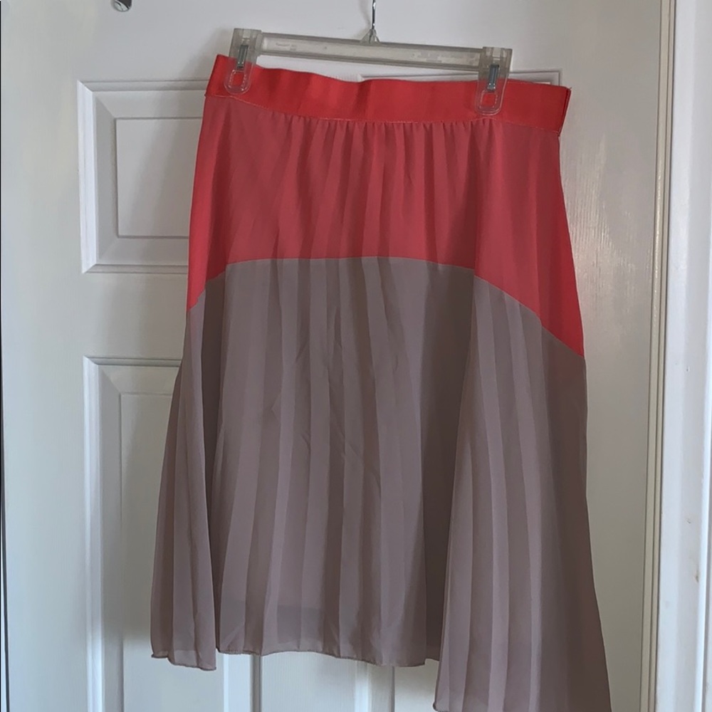 Color block skirt